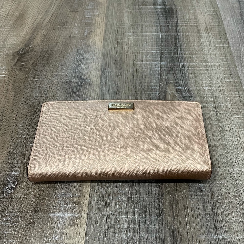 Kate Spade Rose Gold Wallet